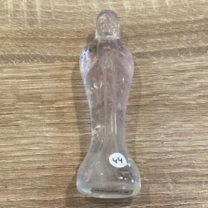 Bergkristal met vleugje Amethist - Moedergodin: 10x3x2 cm