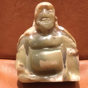 Aragoniet Boeddhin nr 4: 4.5x8x11 cm (dxbxh) - 497 gr