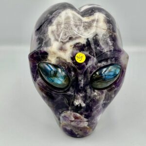 Chevron Amethist Alien schedel met Labradoriet ogen L1: 11x8.5x510 cm - 1330 gram