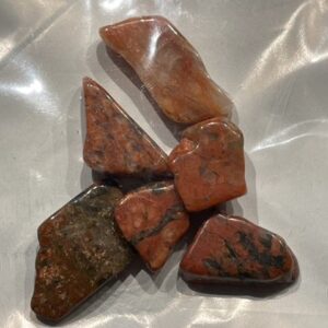 GNEIS 2: 6 Holy Lewisian H(y)ebriden steentjes van het Schotse Eiland Lewis - oudste gesteente op Moeder Aarde