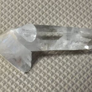 Bergkristal - LeMUria Wortel Laserkristal nr 5: 12,5 cm - 244 gr  - Diamantina in Minas Gerais Brazilië