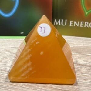 Calciet Piramide 1 - Goudgeel: 4 x 4 x 4 cm (lxbrxh)