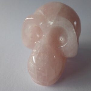 Rozenkwarts Skull 14
