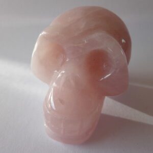 Rozenkwarts Skull 8