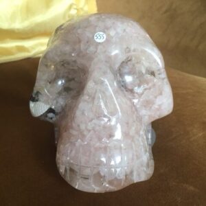 Rozenkwarts + Blauwe IJzer spiralen + Schelpen : Orgonite Skull XL 1, 16.5 x 11.5 x 11.5 cm (lxbrxh) -  2.3 kg