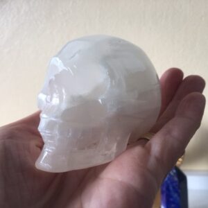 Seleniet wit Alien Skull 31 - Met Wit Zilver-Gouden Moeder Maria frequentie