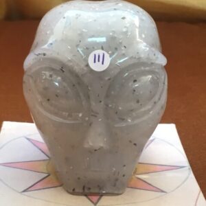 Seleniet + Aluminium: Orgonite LeMUria Alien Skull 11 - Medium = 7 x 5.5 x 7.2 cm