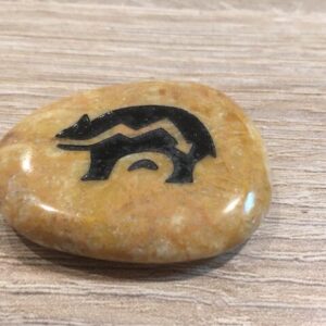 Jaspis Goudgeel - Talismansteen - Zuni beer = Gelukssymbool van de indianen