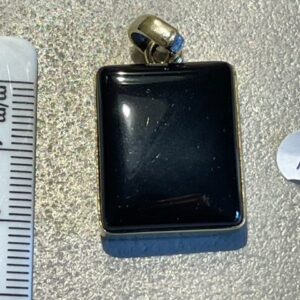 ONYX HANGER 1 (Madagaskar): Ingewijd als LEMURIA ZWARTE MADONNA / KALI hanger