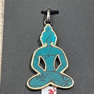 Messing Amoghasiddhi Boeddha in Meditatie - Turkoois/groen - Zij schenkt ‘Onbelemmerd succes’: HANGER