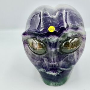 Fluoriet Alien schedel L2: 11 x 8.5 x 10 cm - 1601 gram