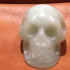 Jade Groen Skull nr 18 - Natuurwezen & Elfjes Skull = 6.5 x 4,5 x 3.7 cm