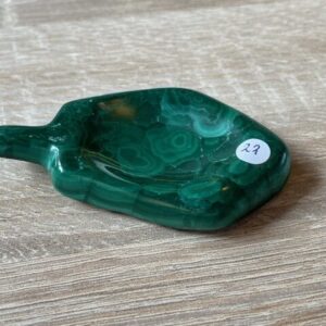 Malachiet Bloemblad nr 3: 7x4.2x1 cm - 51 gr