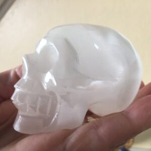 Seleniet wit Alien Skull 21 - Met Wit Zilver-Gouden Moeder Maria frequentie