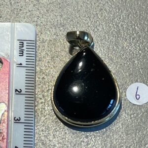 ONYX HANGER 6 (Madagaskar): Ingewijd als LEMURIA ZWARTE MADONNA / KALI hanger