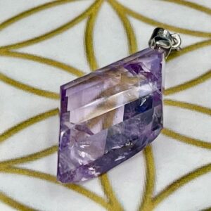 Ametrien Hanger 1: facet geslepen - 4 x 2 cm - 7 gr