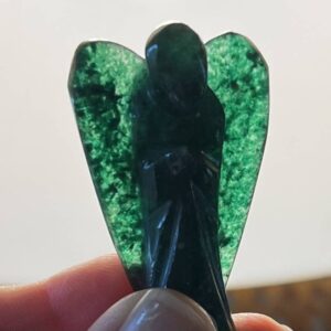 Aventurijn Groen Engel 2: 5,5 x 3,3 x 1,5 cm - BeZieling vanuit LeMUria Elfjes Moederbronnen